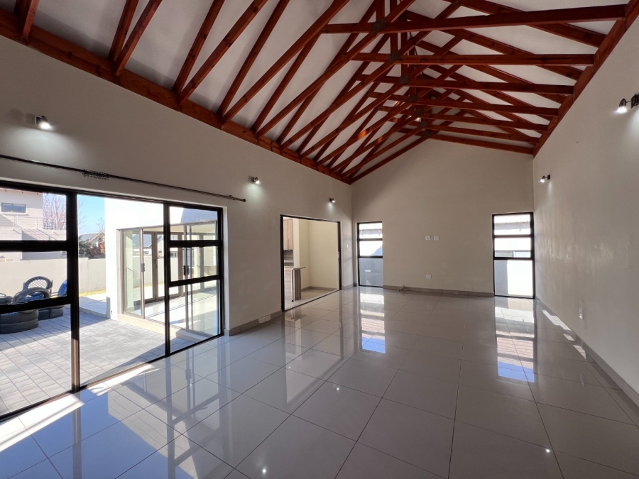 3 Bedroom Property for Sale in Leloko Lifestyle Estate North West